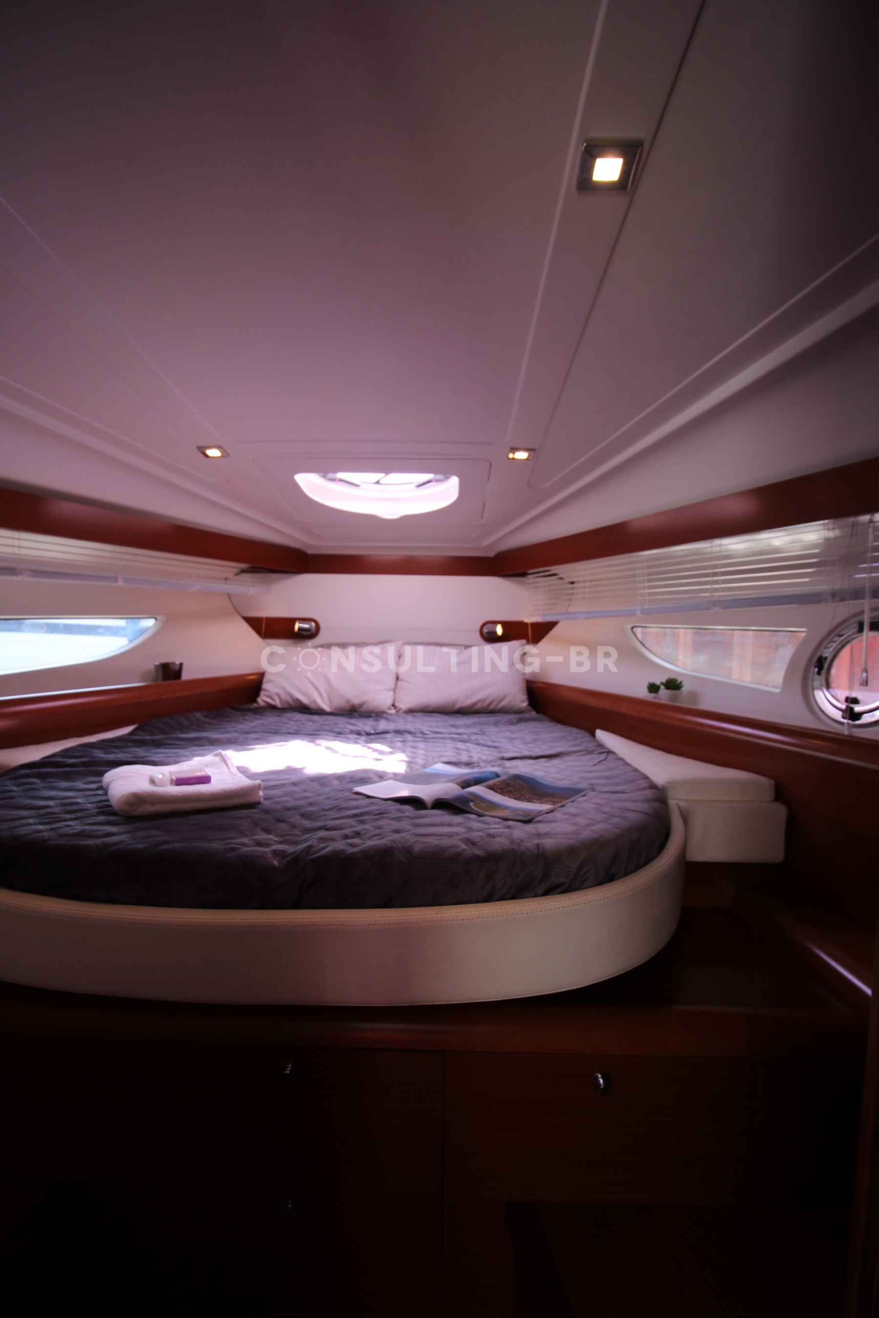 Motorboot Beneteau Gran Tourismo GT 38