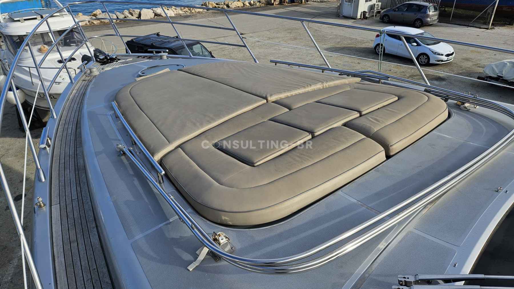 Motorboot Azimut 68 S