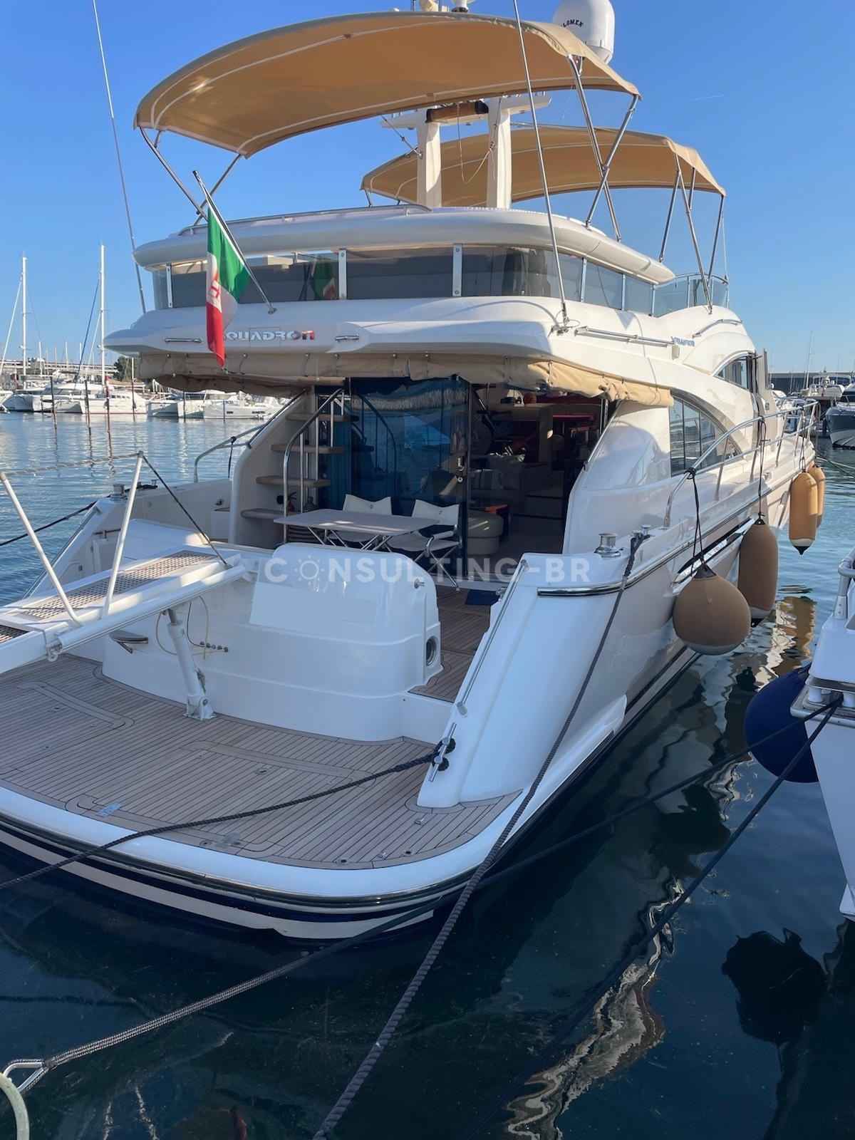 Motorboot Fairline Squadron 58