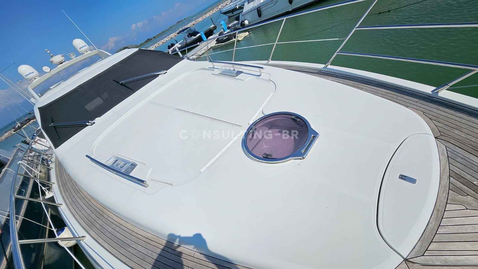Motorboot Azimut 62 S