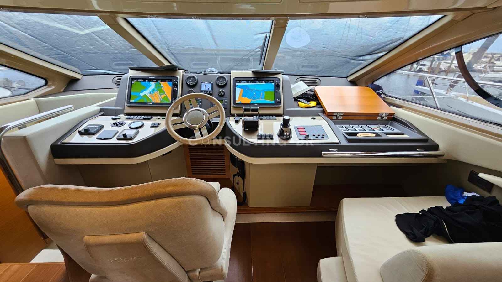 Motorboot Azimut 60 Fly
