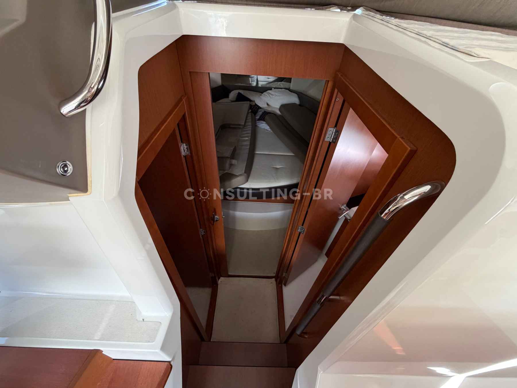 Motorboot Jeanneau NC9