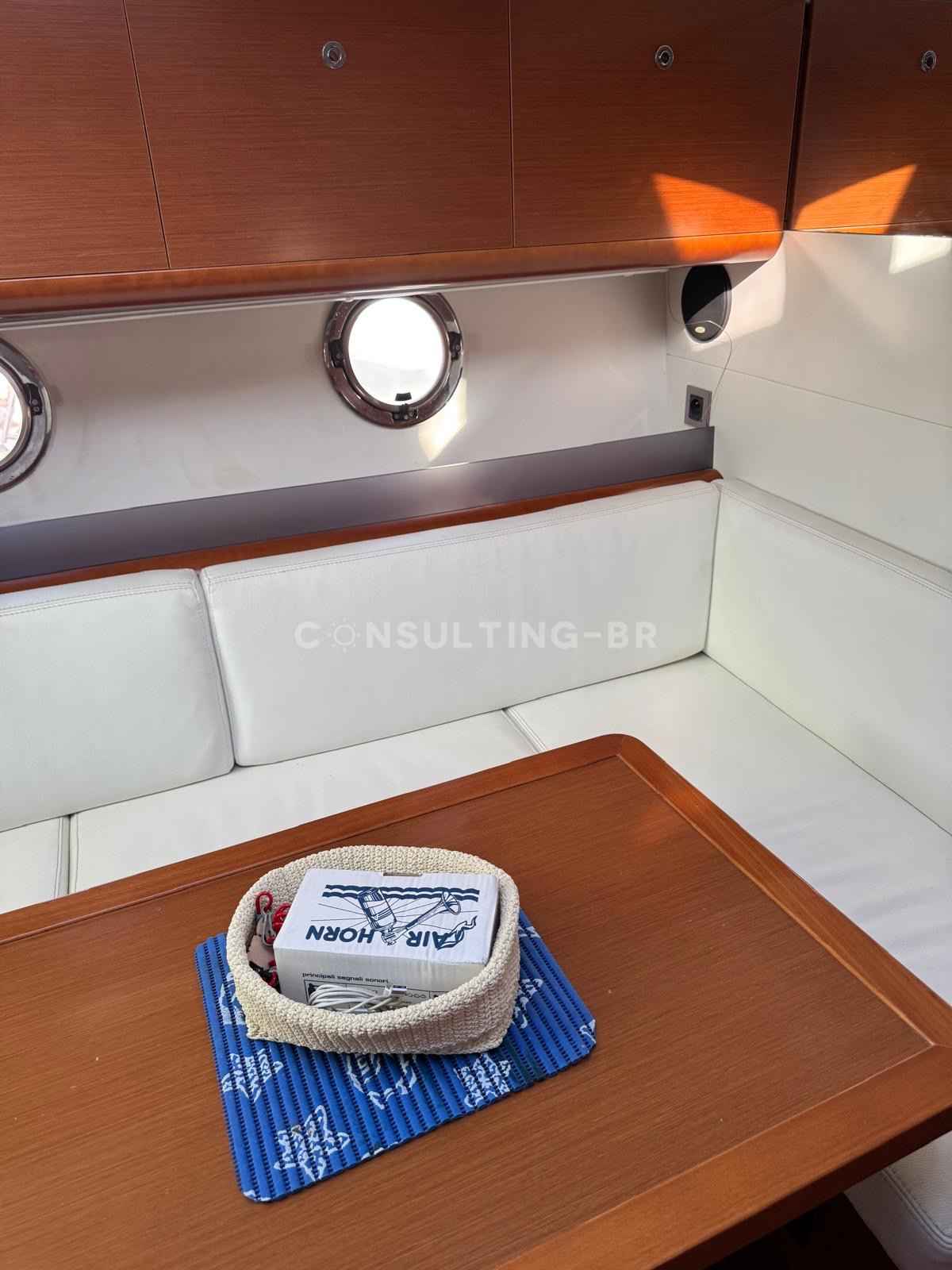 Motorboot Beneteau Gran Turismo 38