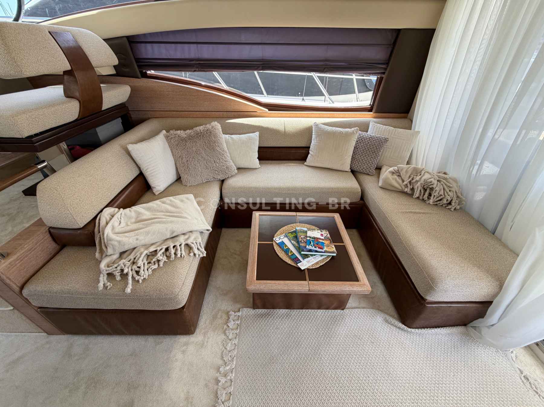 Motorboot Azimut 47 Fly