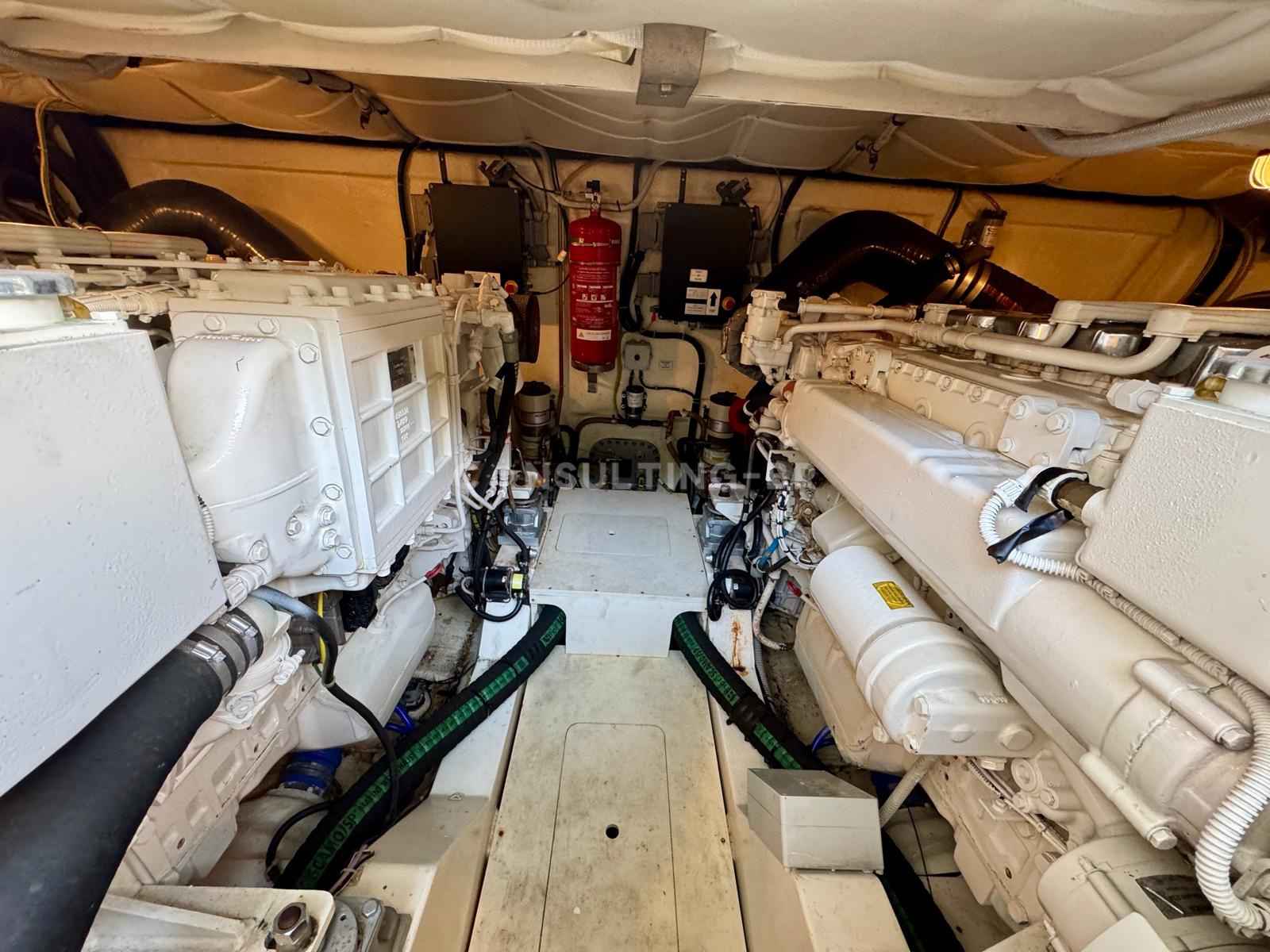 Motorboot Ferretti 530