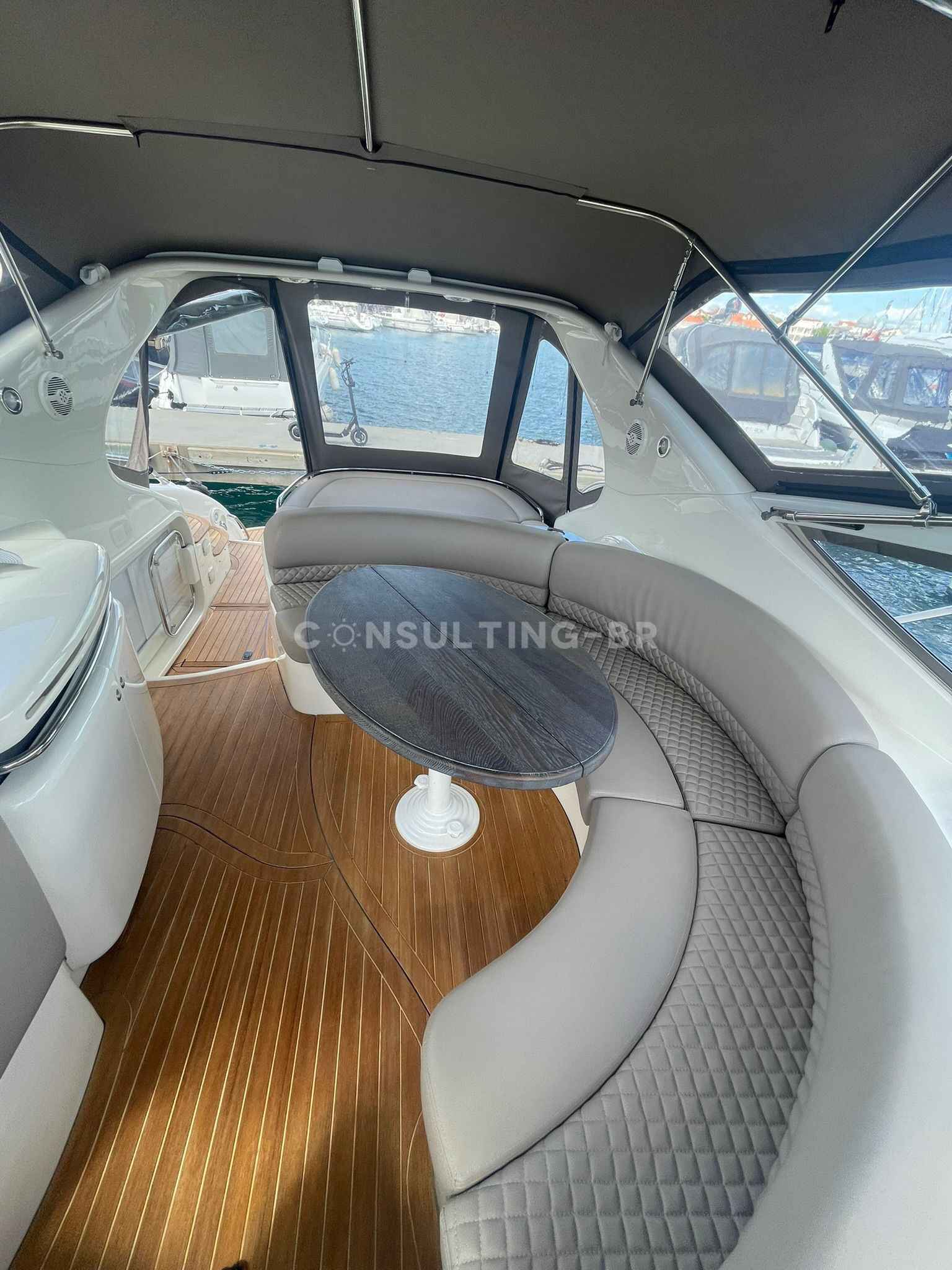 Motorboot Azimut Atlantis 425 SC