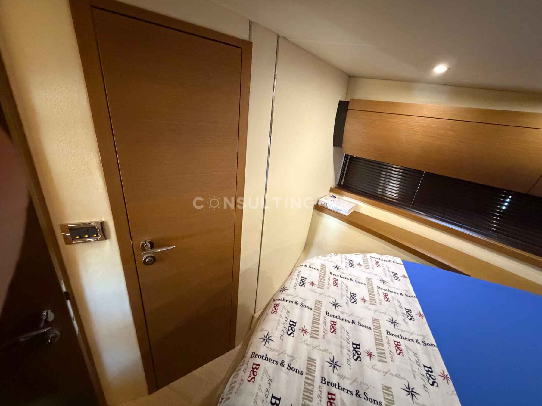 Motorboot Azimut Atlantis 40 HT