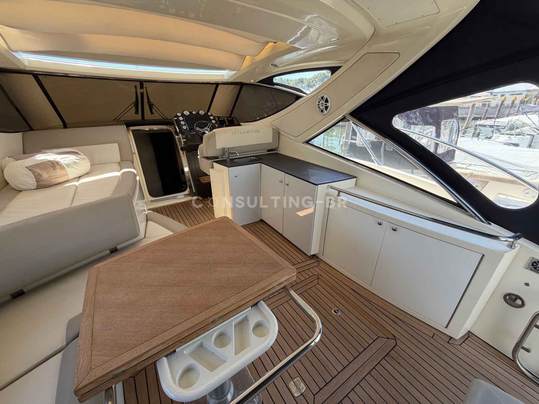 Motorboot Azimut Atlantis 40 HT