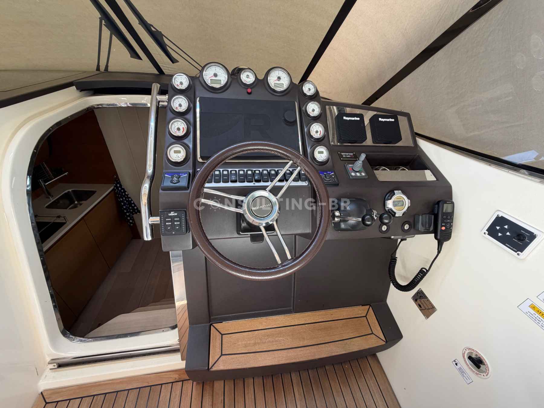 Motorboot Azimut Atlantis 40 HT