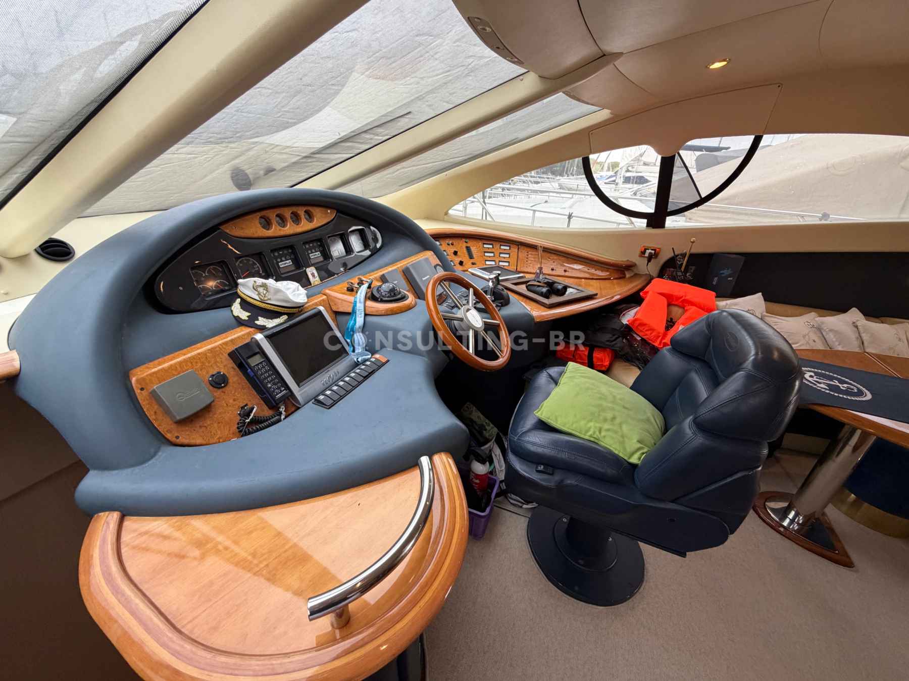 Motorboot Azimut 55 Fly
