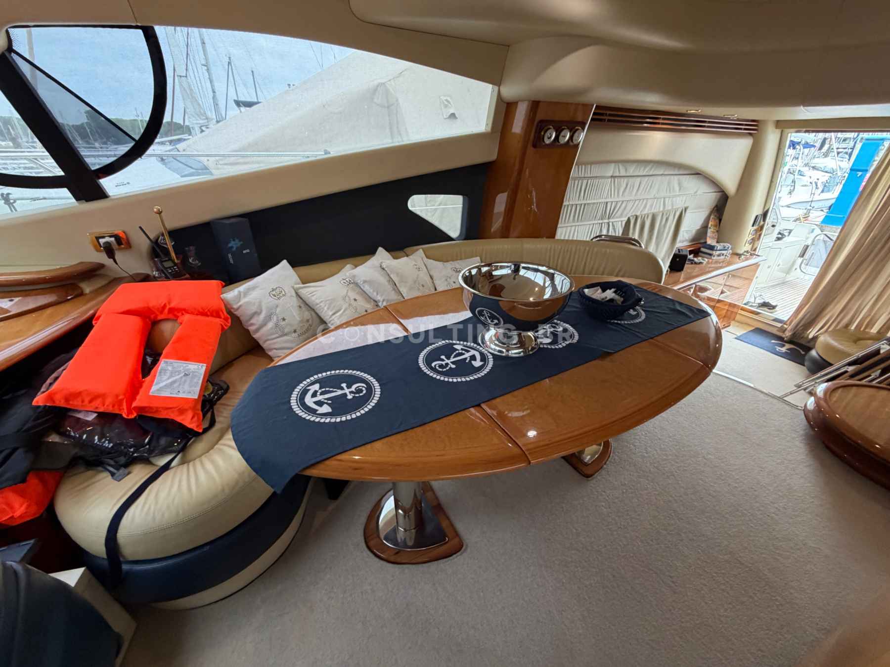 Motorboot Azimut 55 Fly