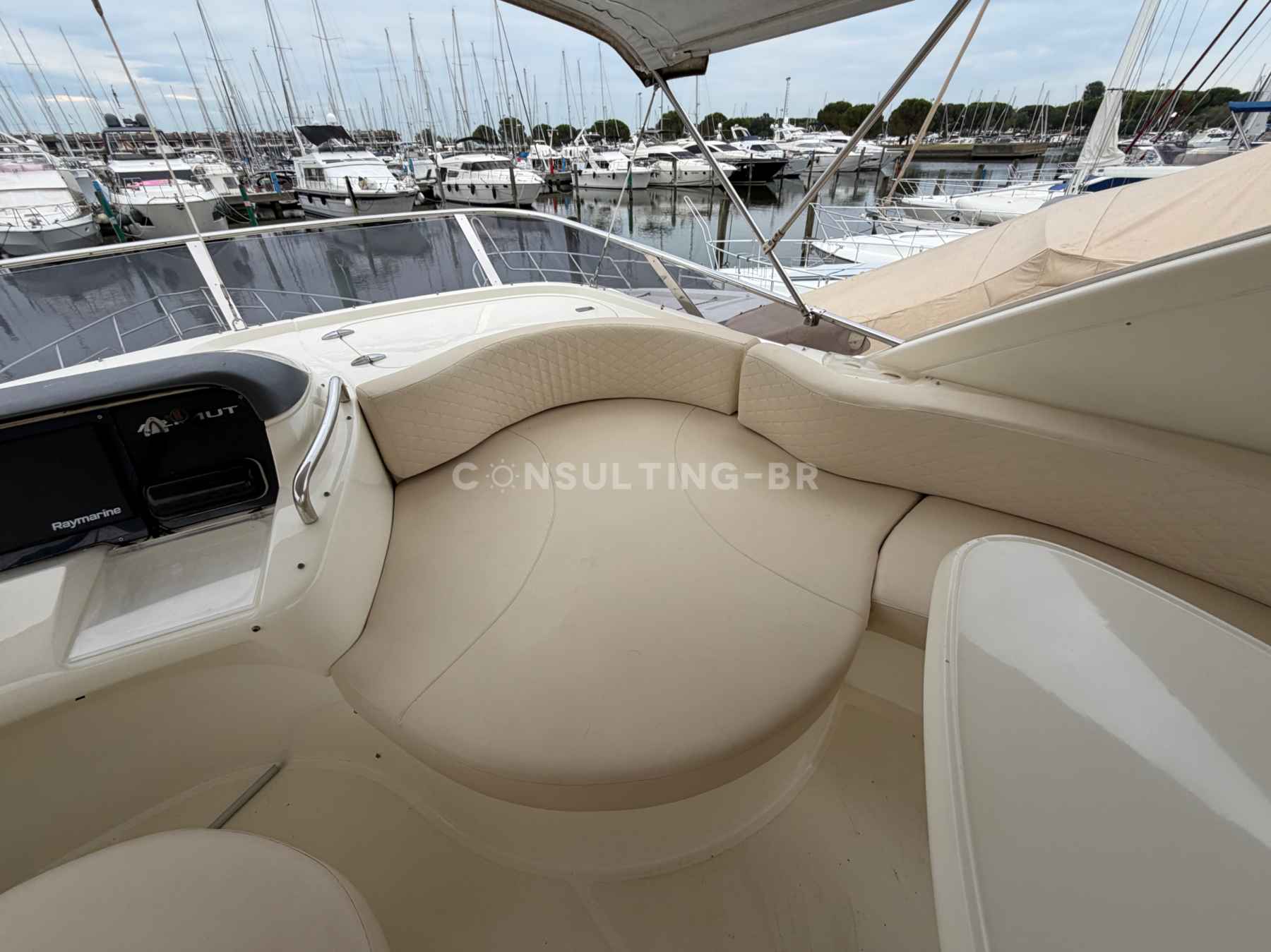 Motorboot Azimut 55 Fly