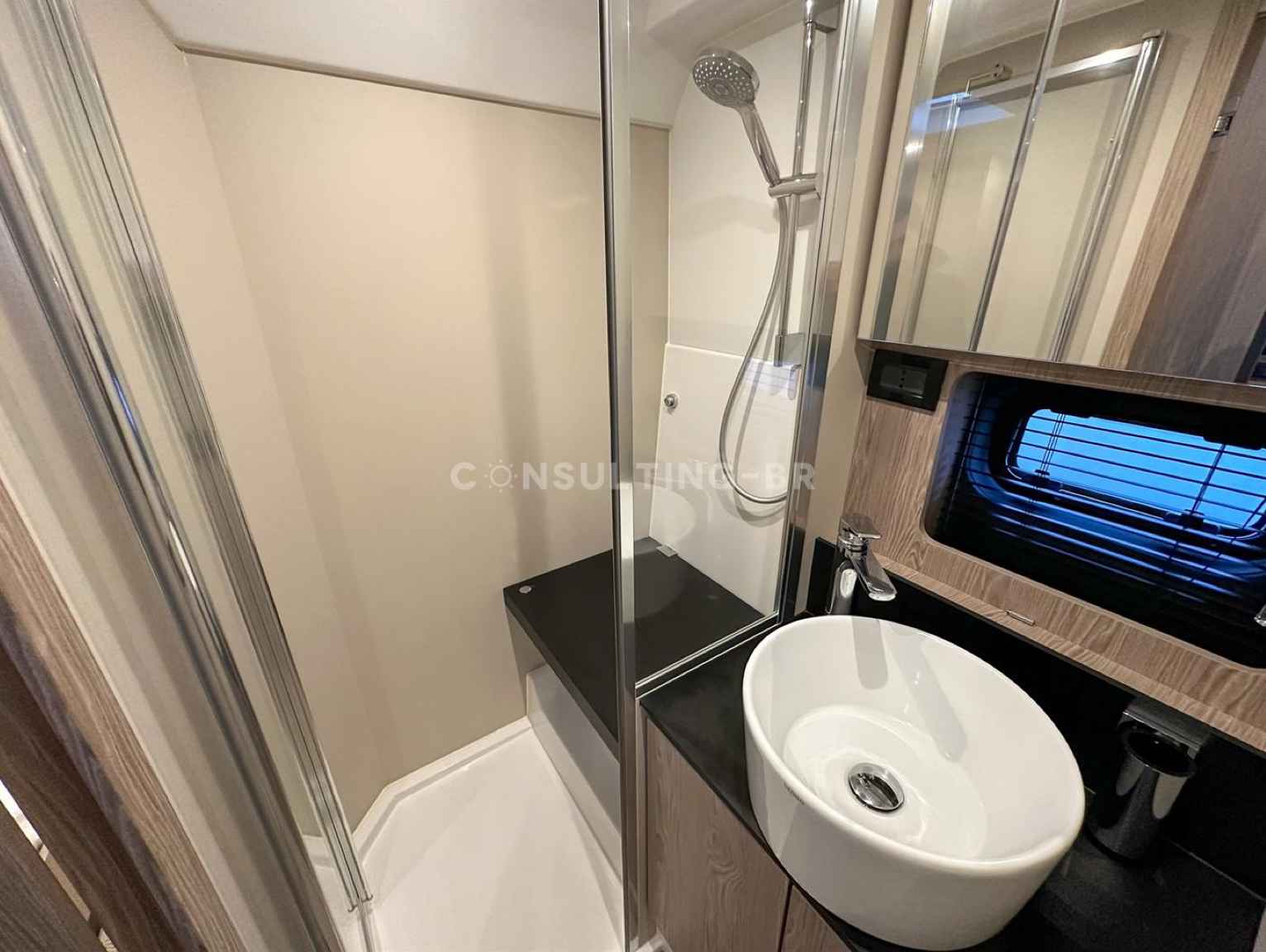 Motorboot Azimut Atlantis 45