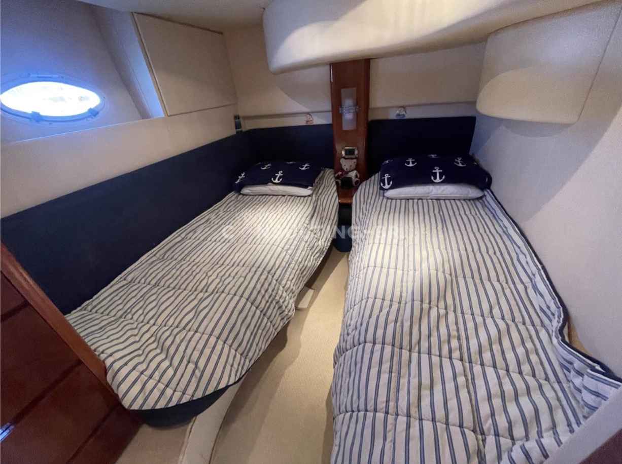 Motorboot Azimut 42 Fly