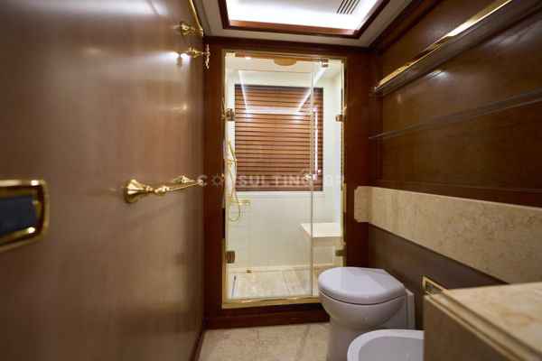 Motorboot Benetti DELFINO 93