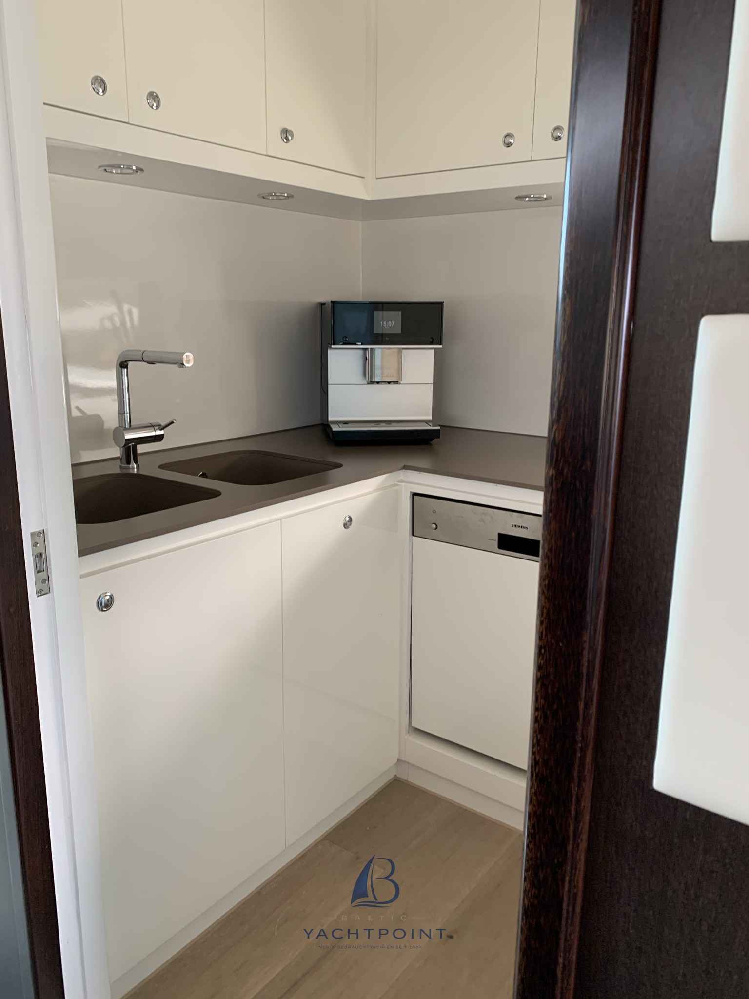 Motorboot Elegance 72