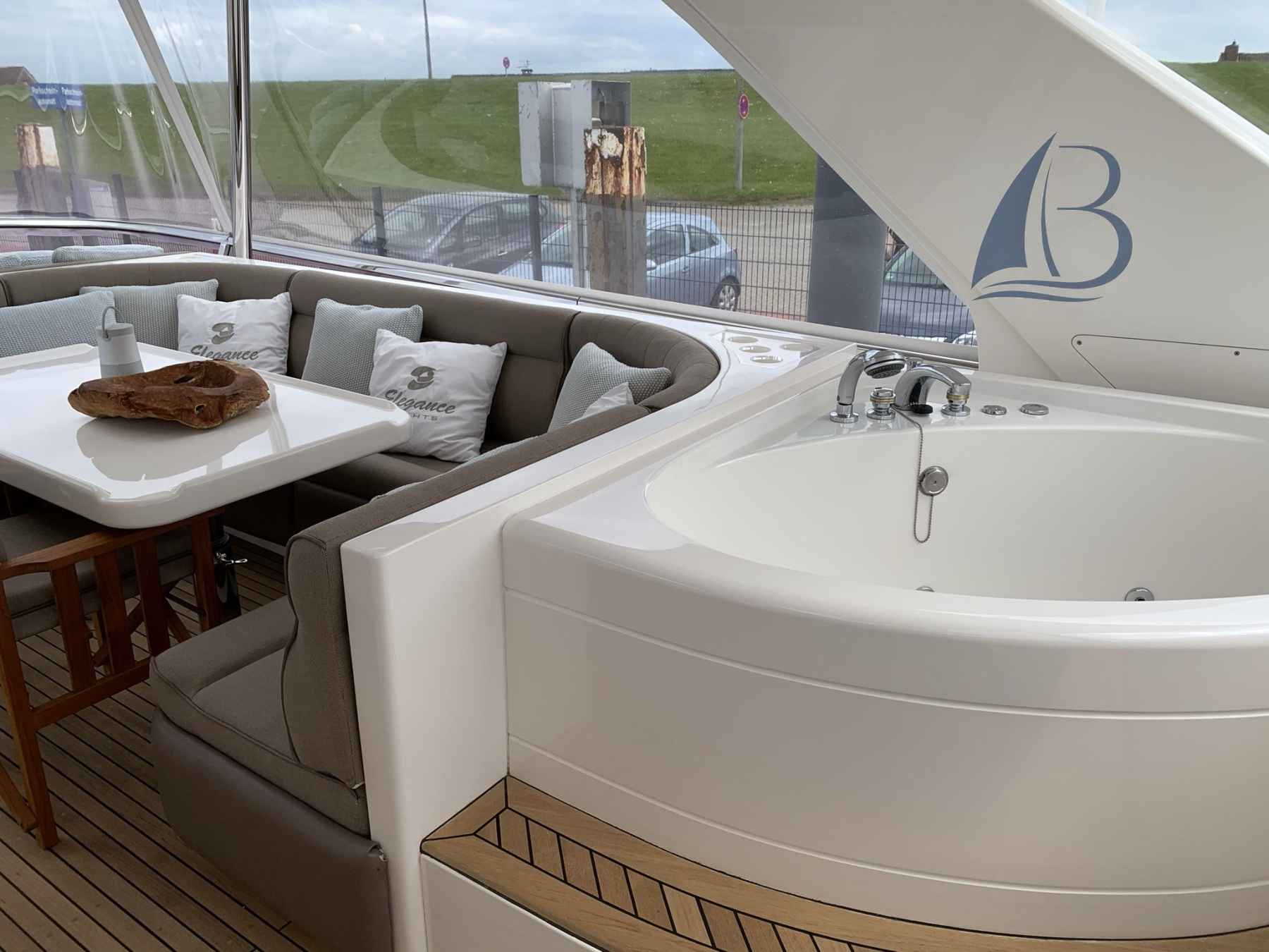 Motorboot Elegance 72