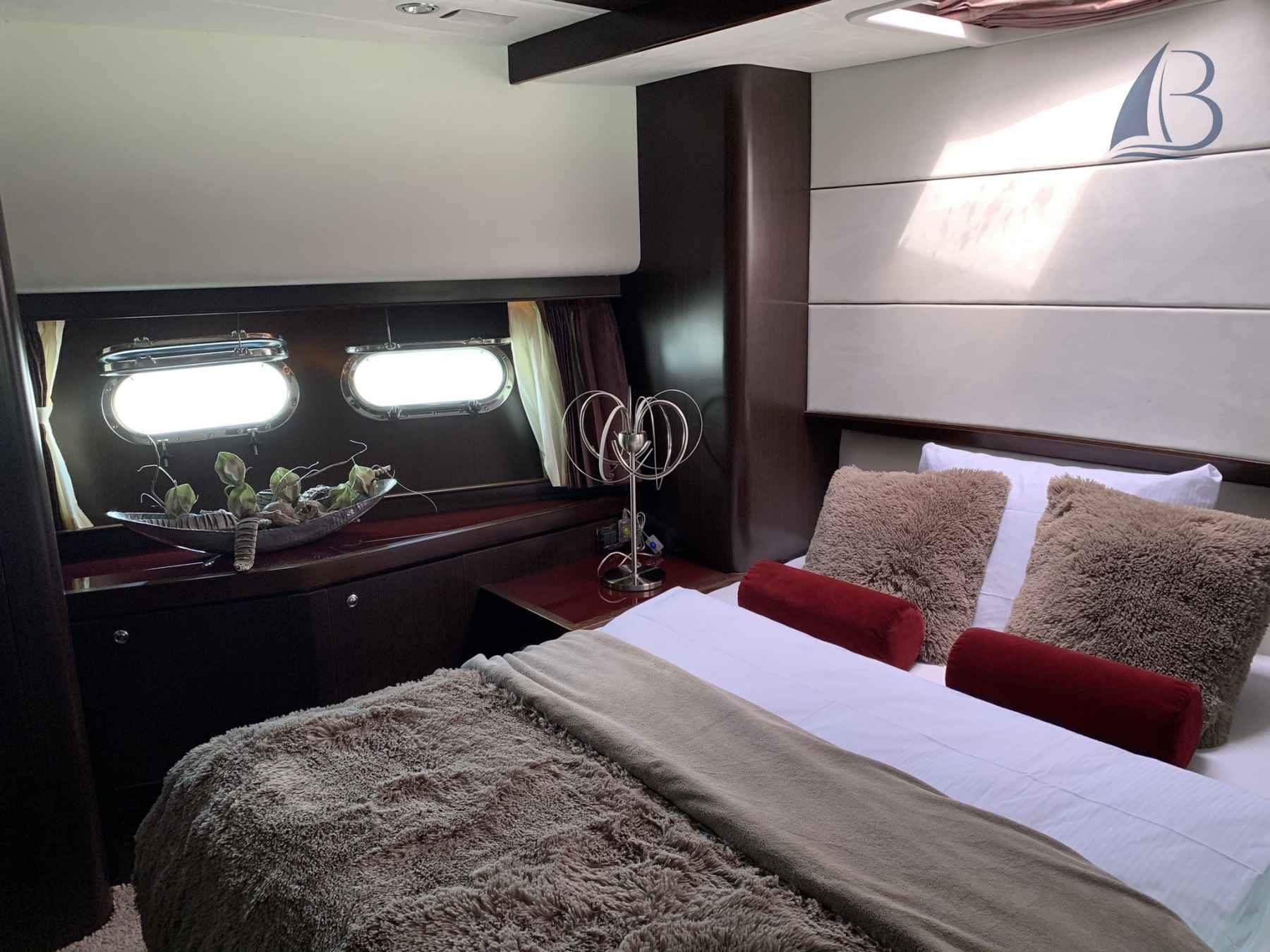 Motorboot Elegance 72