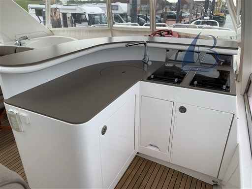 Motorboot Elegance 72