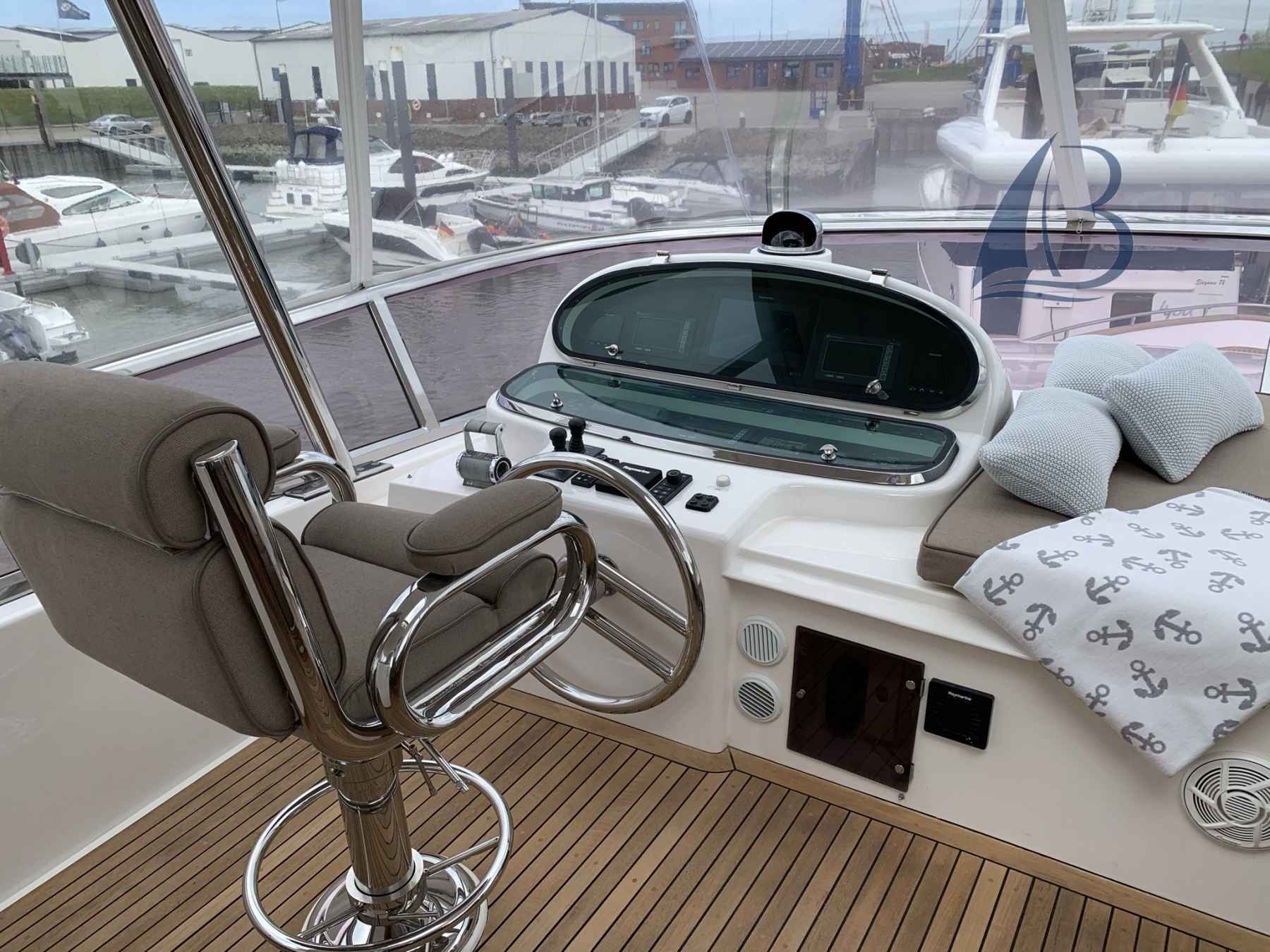 Motorboot Elegance 72