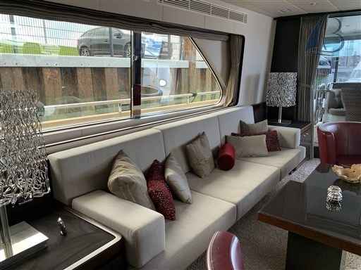 Motorboot Elegance 72