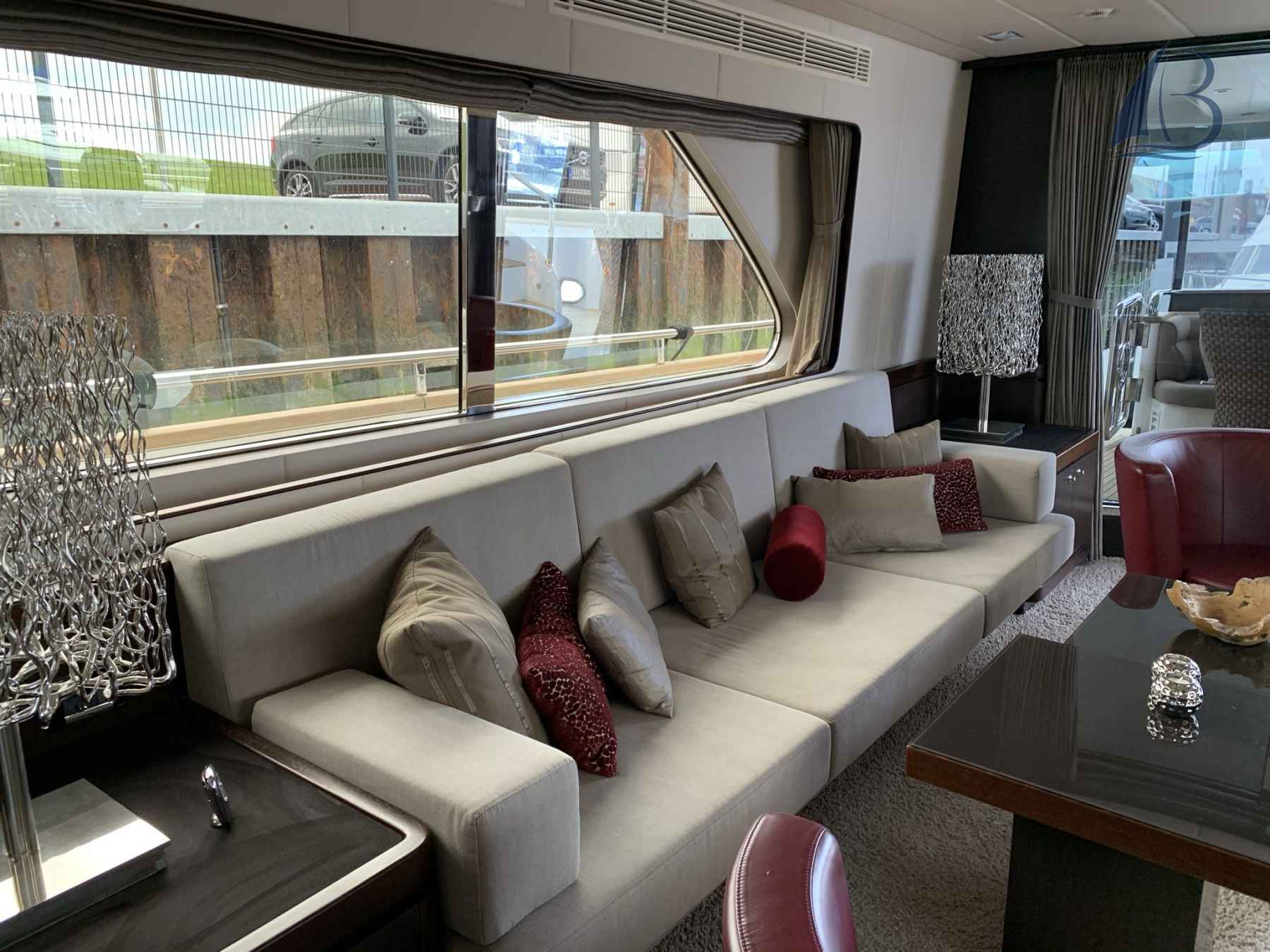 Motorboot Elegant 72