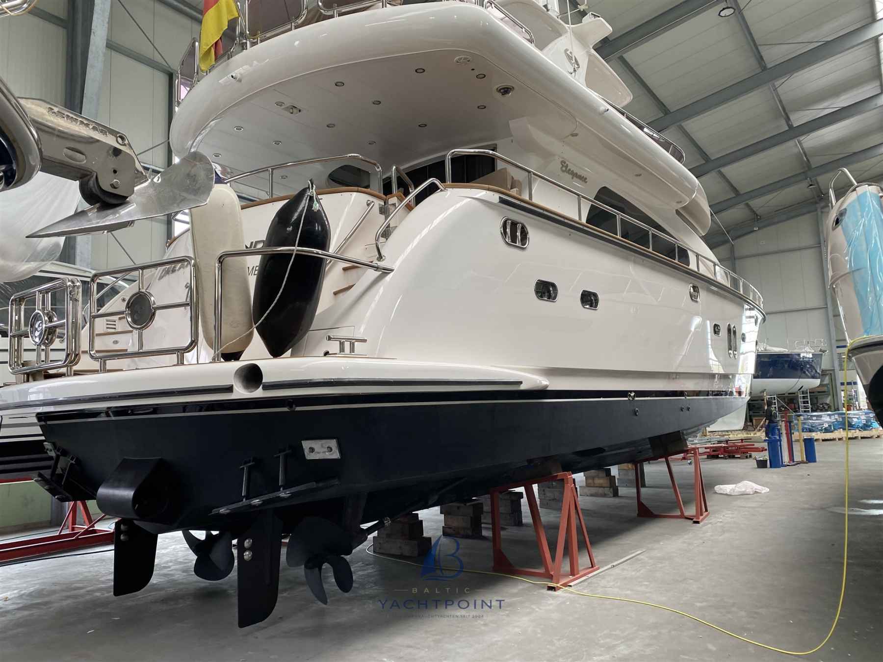 Motorboot Elegance 68