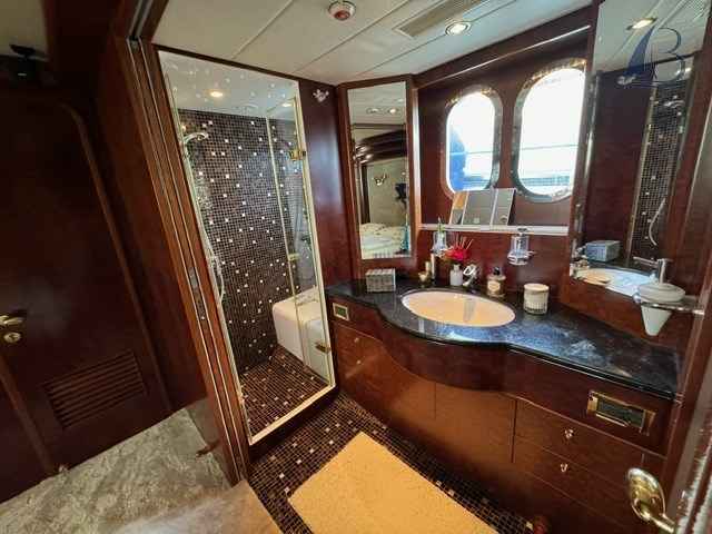 Motorboot Elegance 68