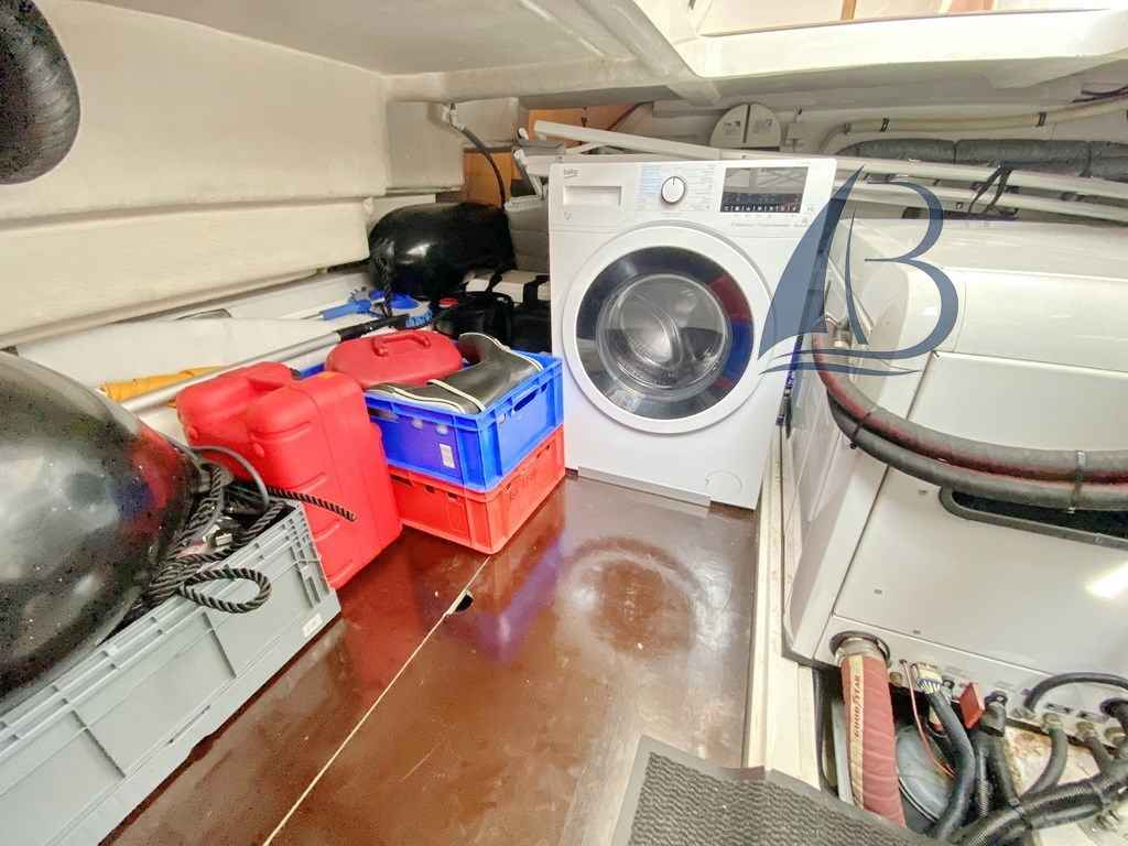 Motorboot Sealine T 52