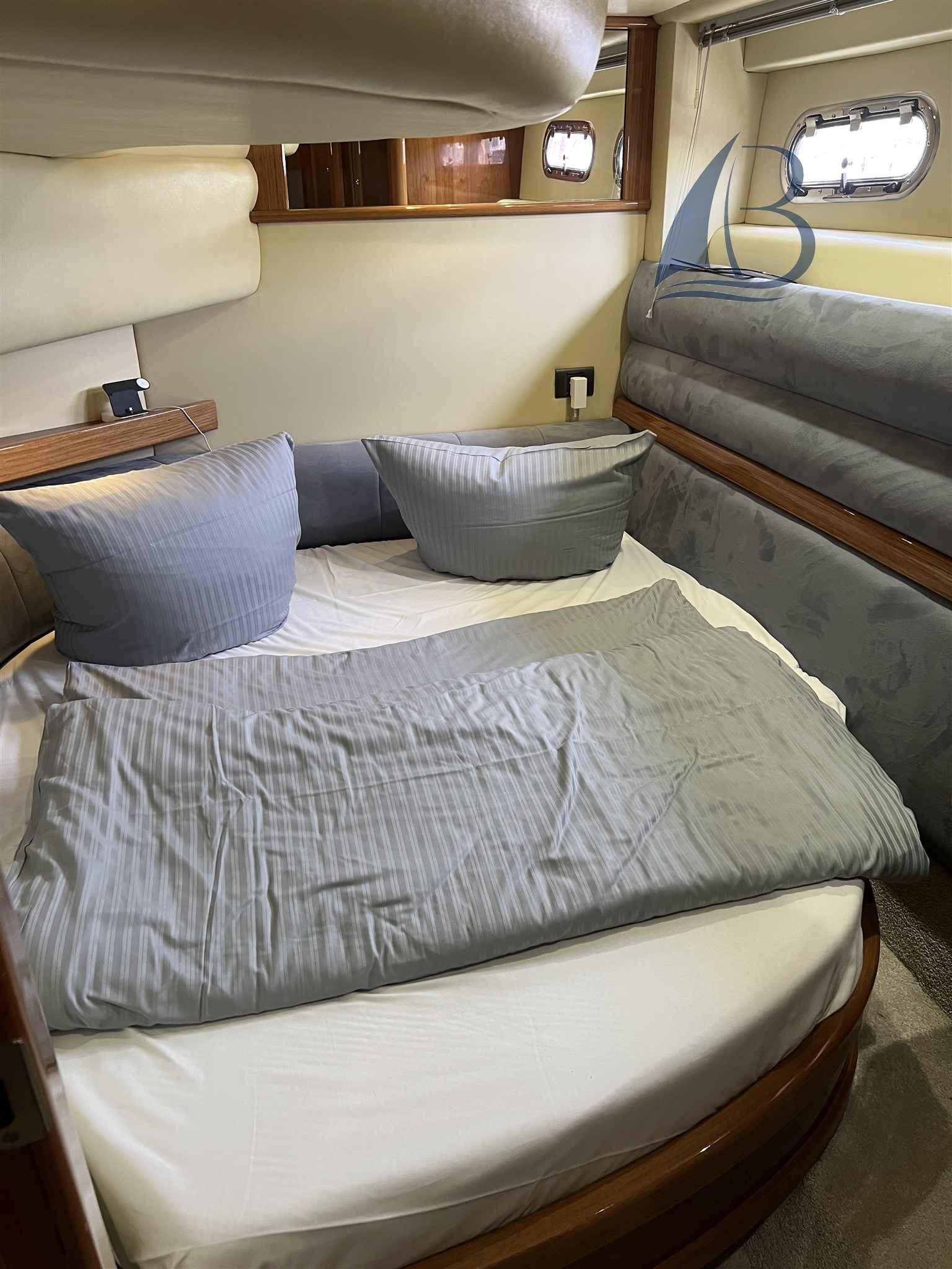 Motorboot Sealine T 52
