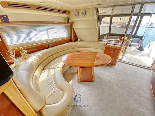 Motorboot Sealine T 52