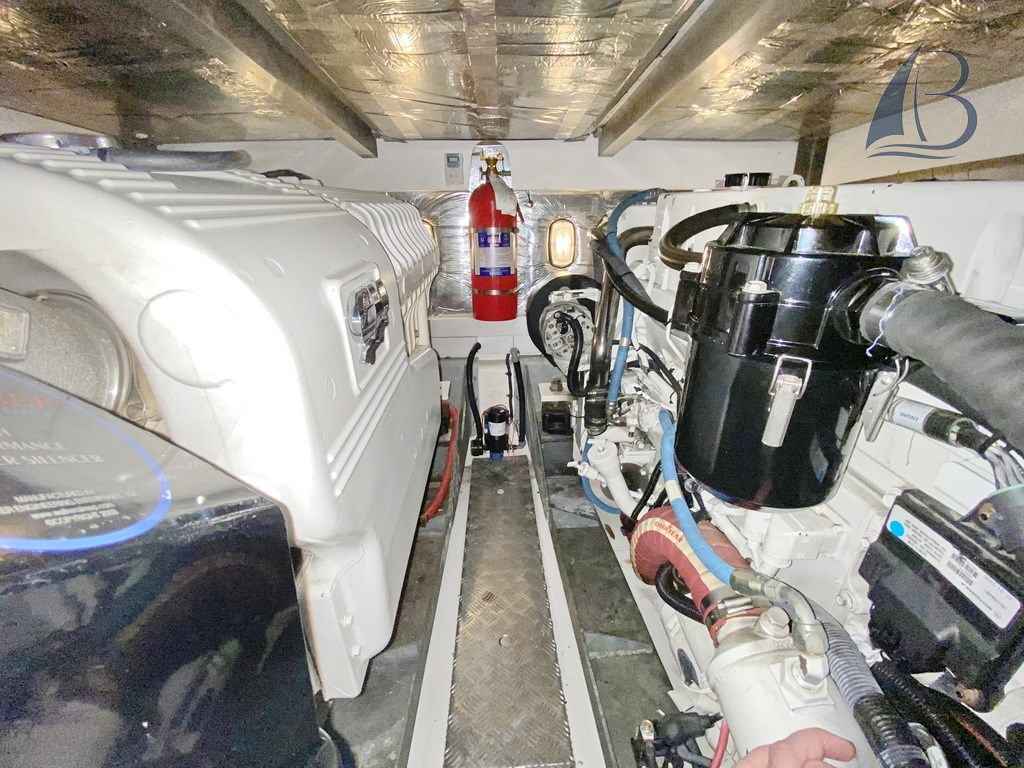 Motorboot Sealine T 52