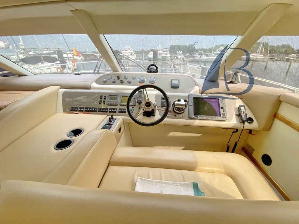 Motorboot Sealine T 52