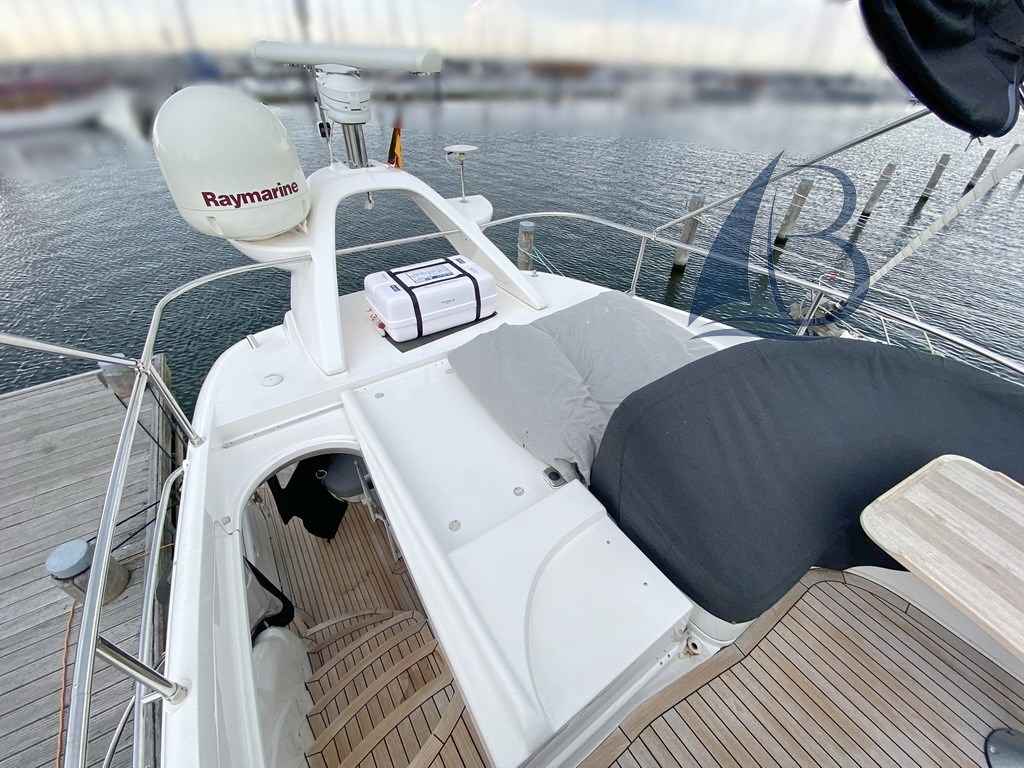 Motorboot Sealine T 52