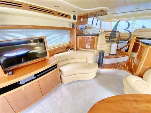 Motorboot Sealine T 52