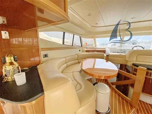 Motorboot Sealine T 52