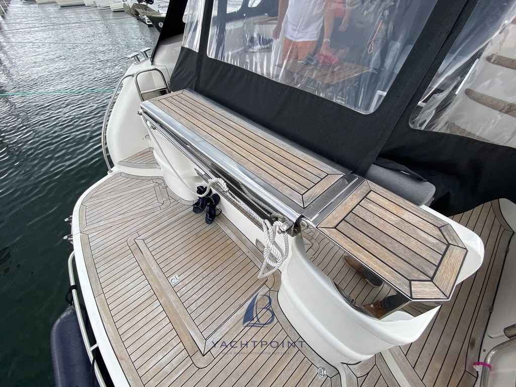 Motorboot Sealine T 52