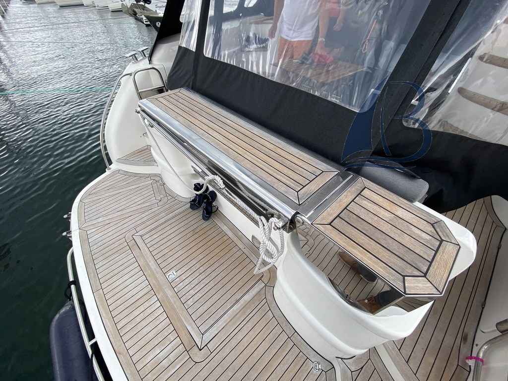 Motorboot Sealine T 52