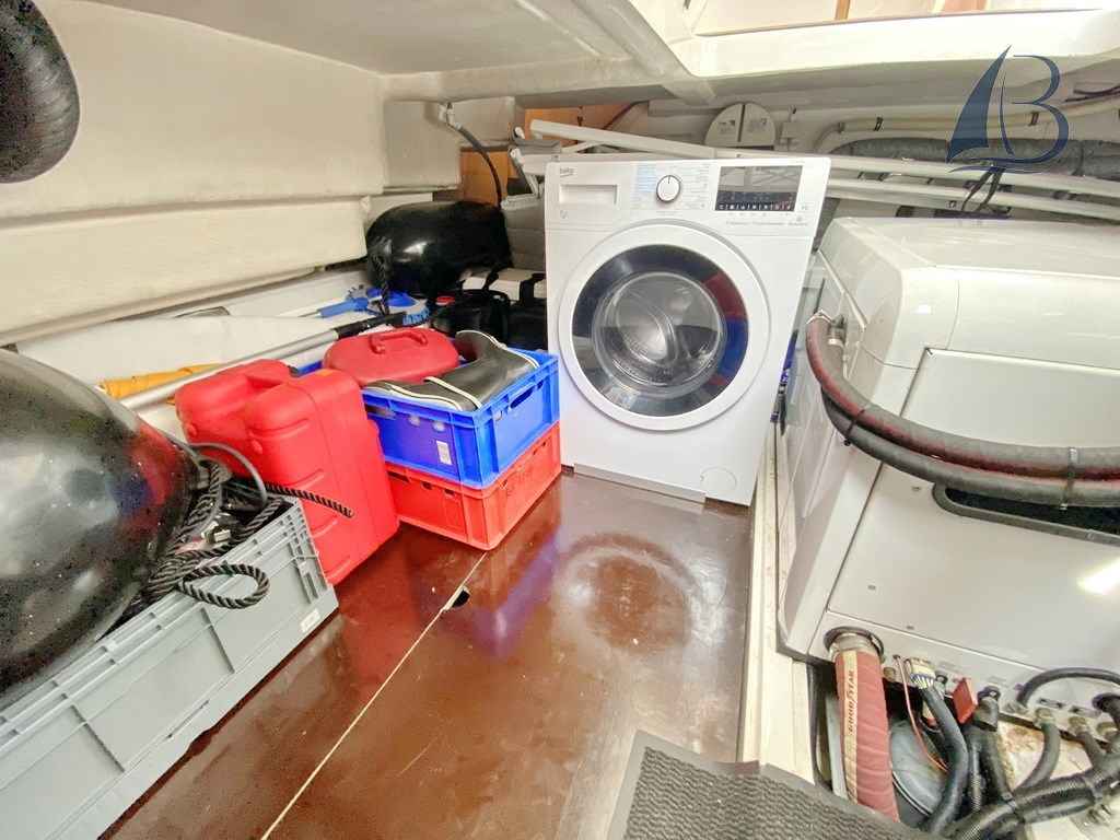 Motorboot Sealine T 52