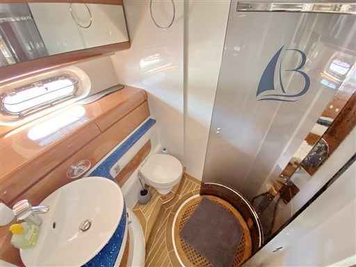 Motorboot Sealine T 52