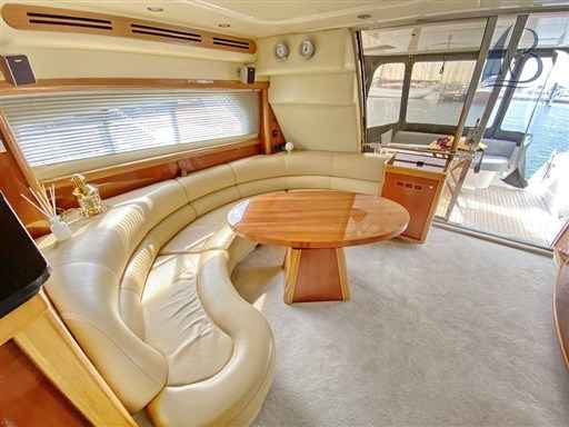 Motorboot Sealine T 52