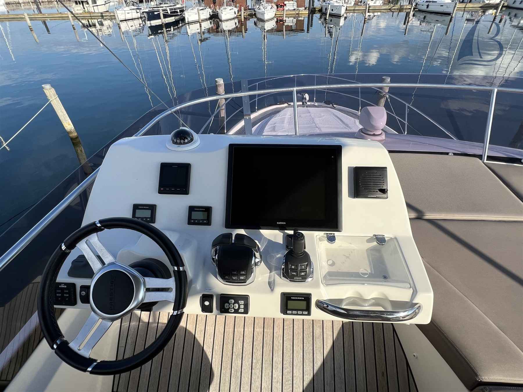 Motorboot Prestige Yachts Prestige 500 Fly Top