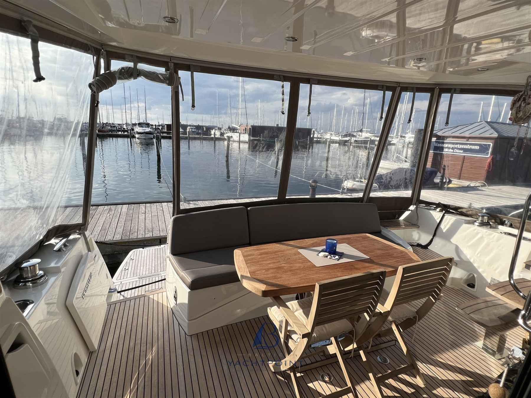 Motorboot Prestige Yachts Prestige 500 Fly Top