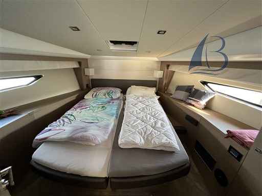 Motorboot Prestige Yachts Prestige 500 Fly Top