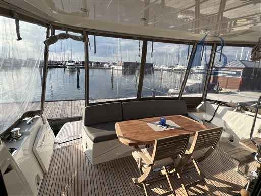 Motorboot Prestige Yachts Prestige 500 Fly Top