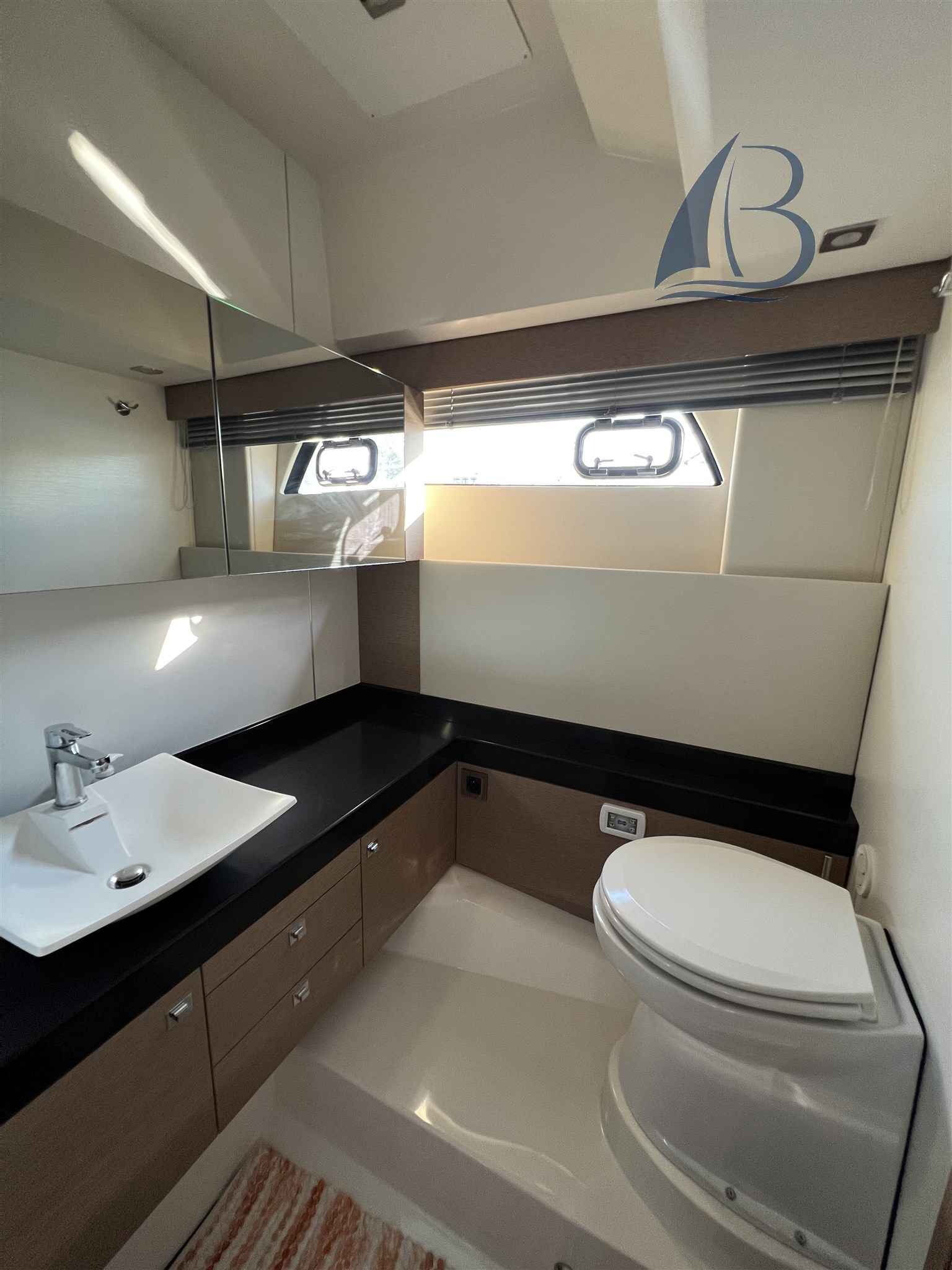 Motorboot Prestige Yachts Prestige 500 Fly Top