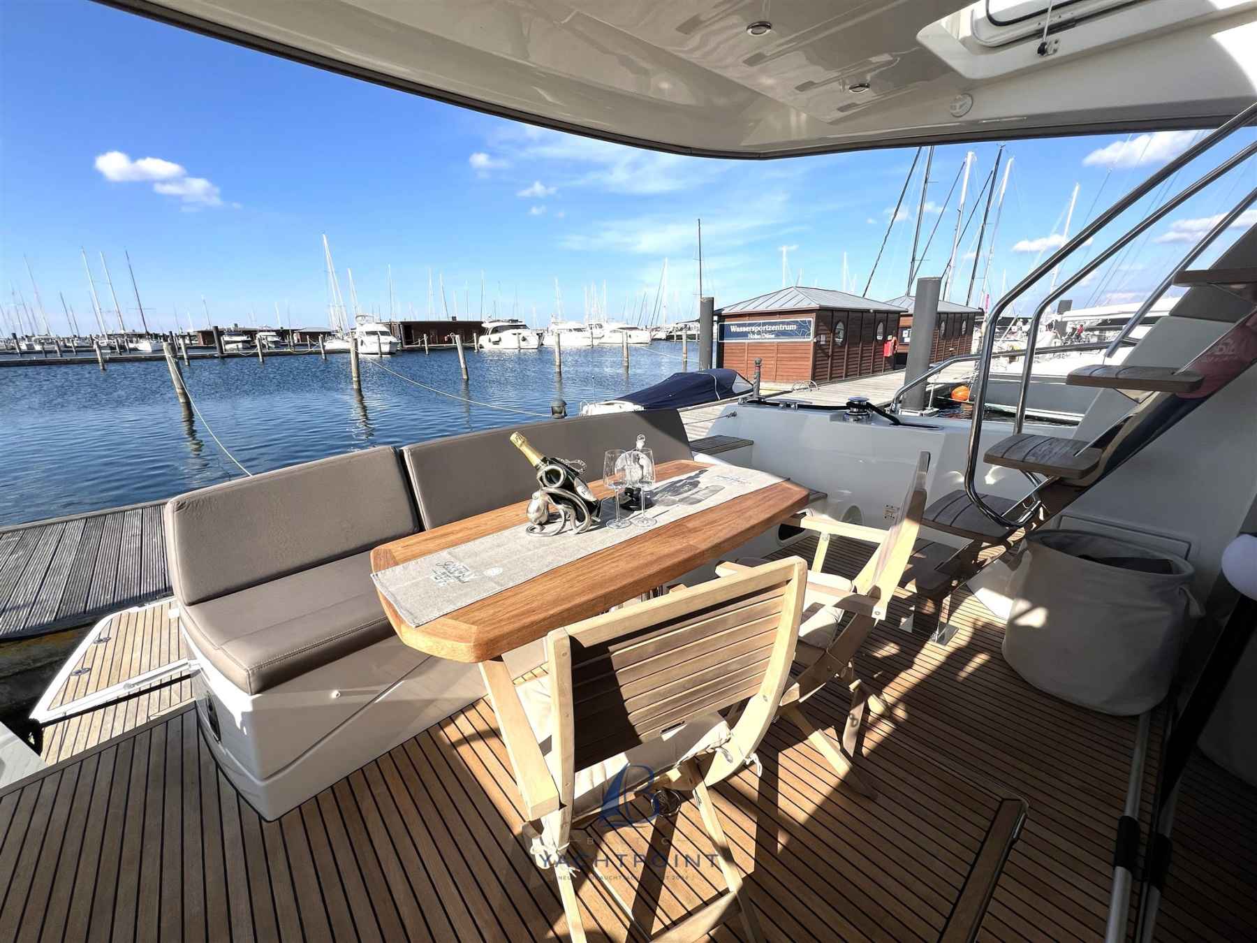 Motorboot Prestige Yachts Prestige 500 Fly Top