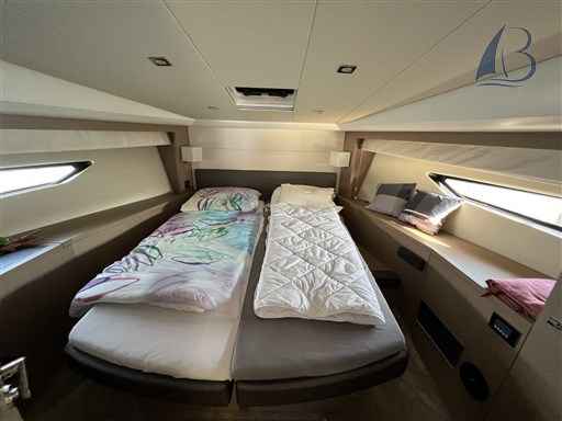 Motorboot Prestige Yachts Prestige 500 Fly Top