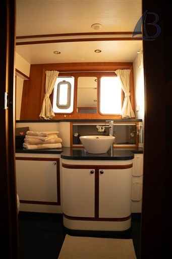 Motorboot Privateer Trawler 50