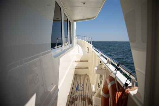 Motorboot Privateer Trawler 50